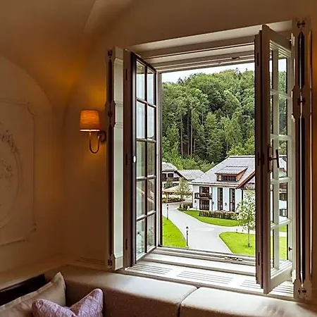 Hotel Rosewood Schloss Fuschl 5*